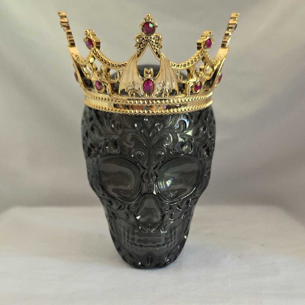 Bath & Body Works Black Skull with Gold Crown Decor